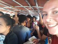 In de Jeepney, lekker druk en plakkerig