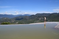 Infinity pool