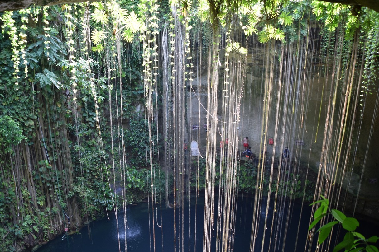 Ik-Kil cenote