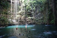 Ik-Kil cenote