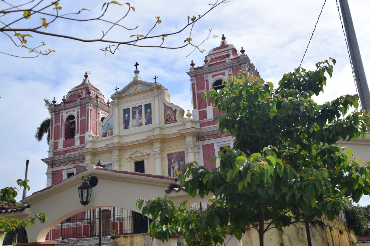 León