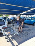 Deze man gezien bij supermarkt de Lidl onderweg