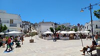 Straatbeeld trulli's