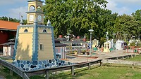 De minigolfbaan van de camping