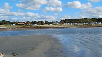 Het strand van Camping Espeviks