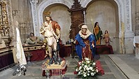 Een zijbeuk Kathedraal