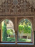 Een doorkijkje op een patio paleis Sultan
