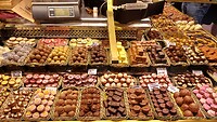 In de foodhal