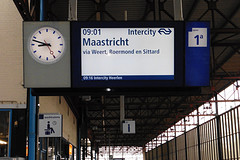 01 Oktober 2016