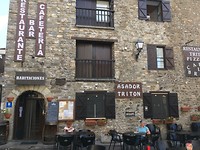 Hostel restaurant Triton in Villanua.