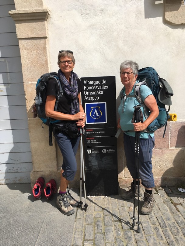 Aankomst bij de herberg van Rincesvalles.