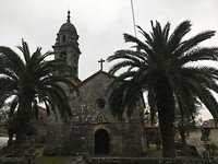 Oude kerk onderweg.