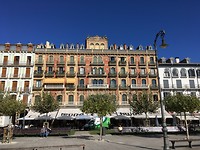 Plaza de Castilo met Cafe Iruña.