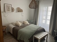 Met mooie slaapkamer!