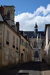 Nevers: blik op de kathedraal vanuit het zuiden.