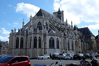 Nevers: koor kathedraal