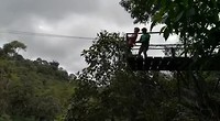 Tarzan swing