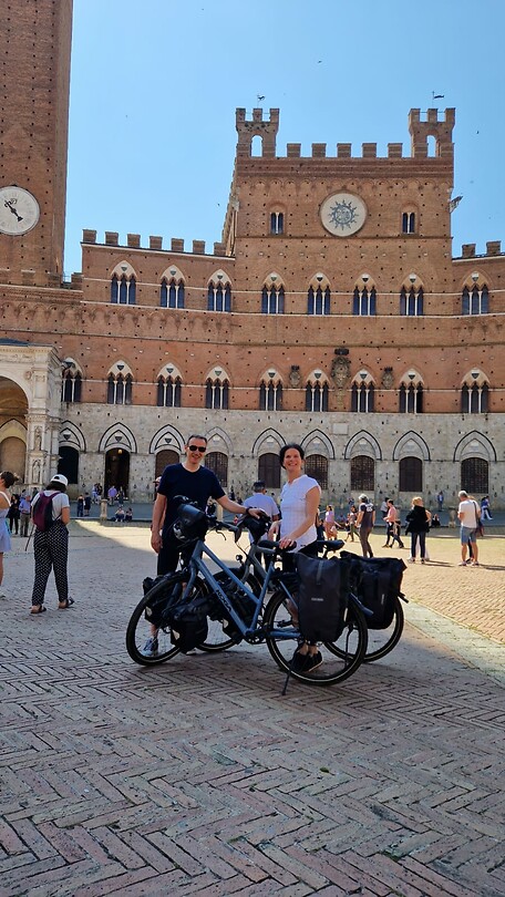Vertrek uit Siena