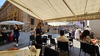 Birthdaybreakfast t.o. de Pinacoteca di Brera