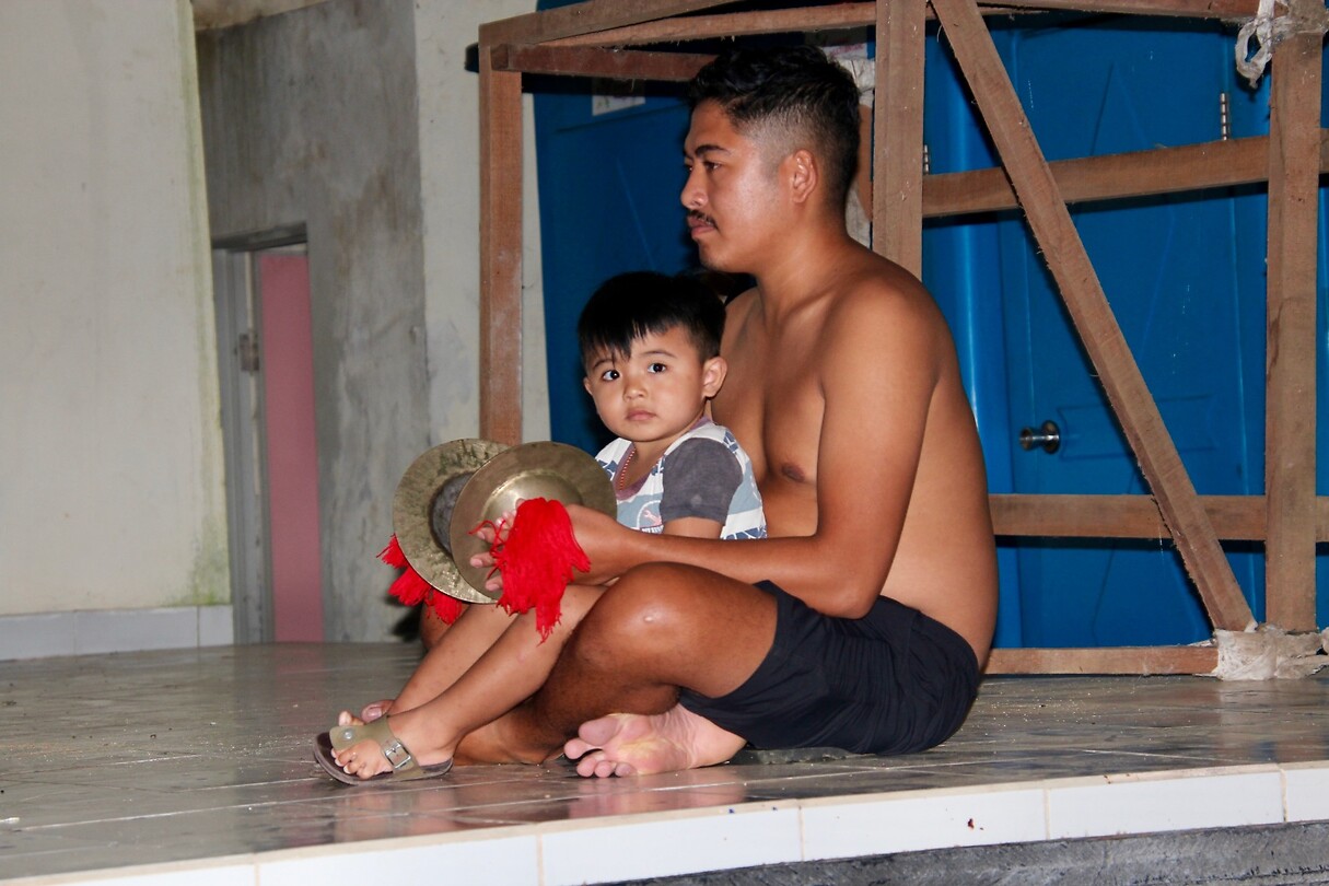 3FC74B19-E361-4596-87D4-38F33EC6468F_1_201_a