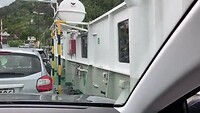 Achteruit oprijden op de pont