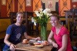 Taart en bloemen voor Els en Marieke :-)