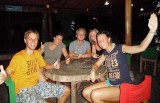 Spelletje Uno met Karlijn, Arthur en Esther