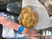 mickeypretzel