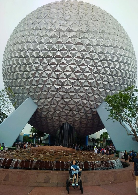spaceship earth Epcot