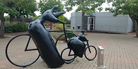 Hoezo dikke billen . Futuroscope