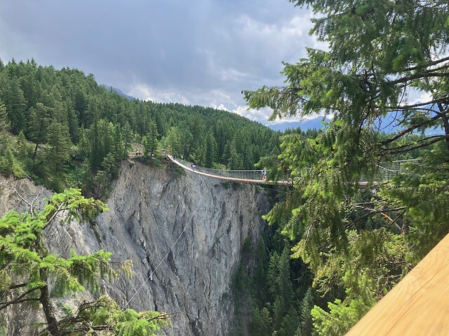 golden sky bridge