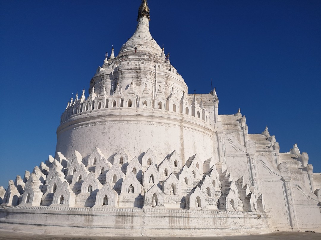 Hsinbyume Pagoda.