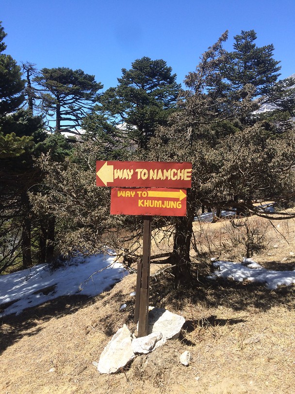 Door naar Khumjung