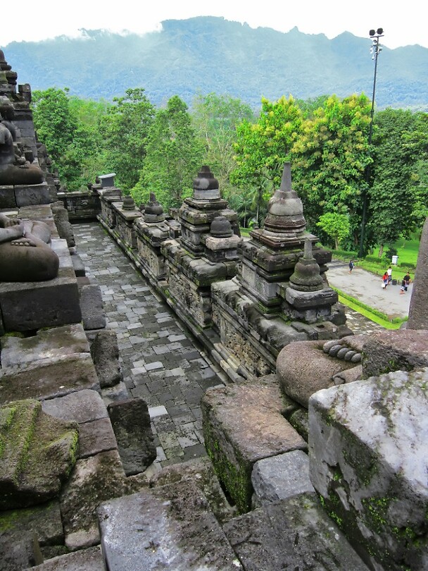 Java 2014 - 07 - Yogyakarta - Borobudur 26