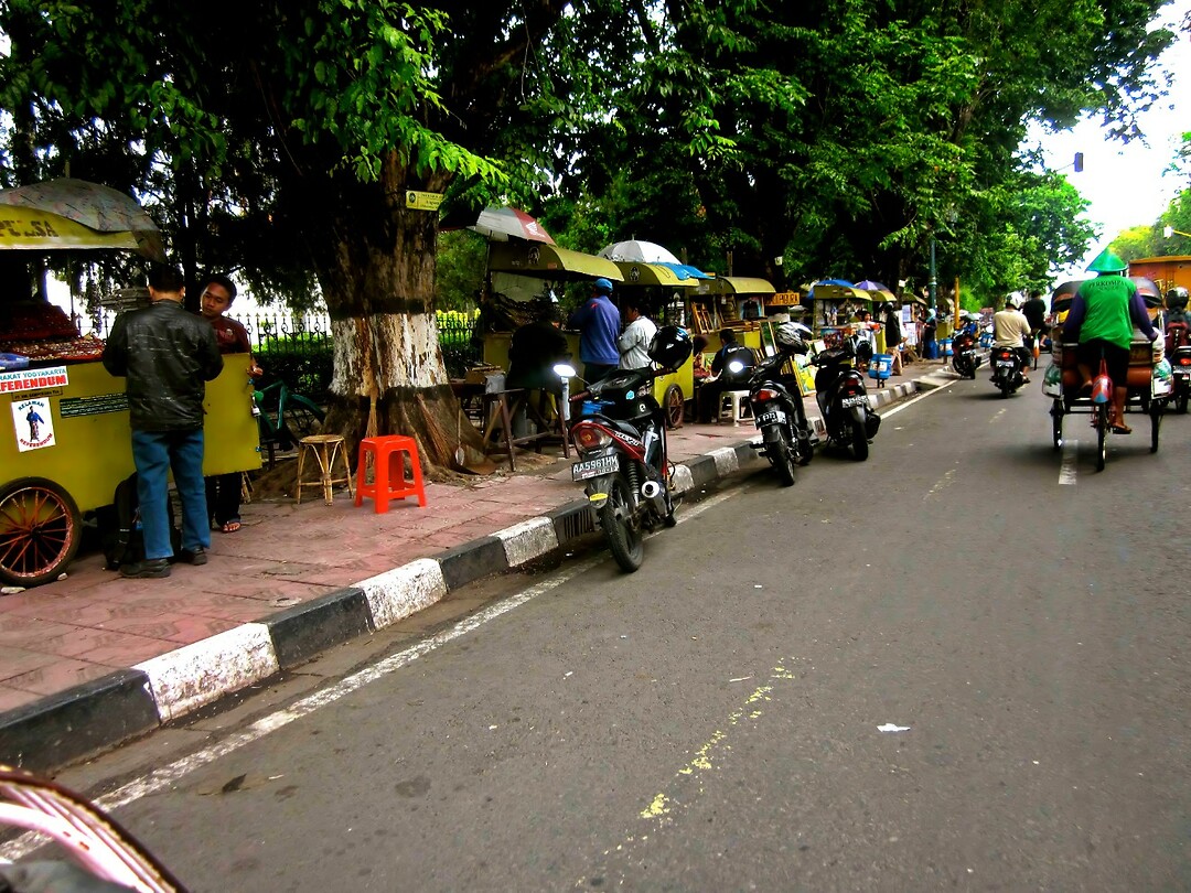Java 2014 - 11 - Yogyakarta - Vogeltjesmarkt 04