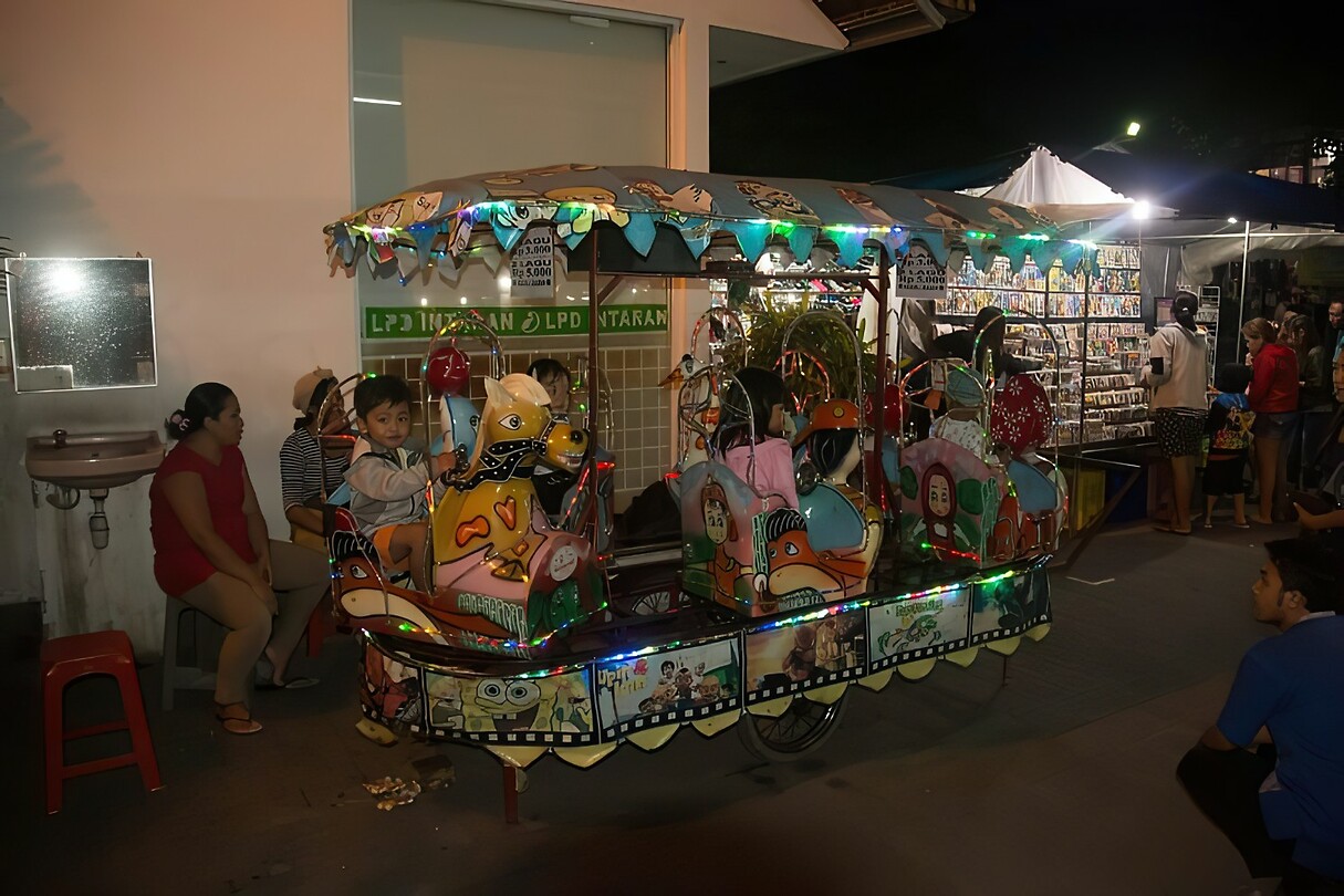 Bali En Lombok 2016 - 04 - Sanur - Nachtmarkt 17