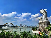 Vietnam 2019 - 03 Da Nang 03 - Drakenbrug Overdag 01