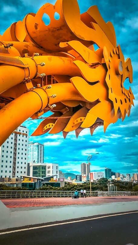 Vietnam 2019 - 03 Da Nang 03 - Drakenbrug Overdag 05