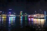 Vietnam 2019 - 03 Da Nang 07 - Drakenbrug Avond 07