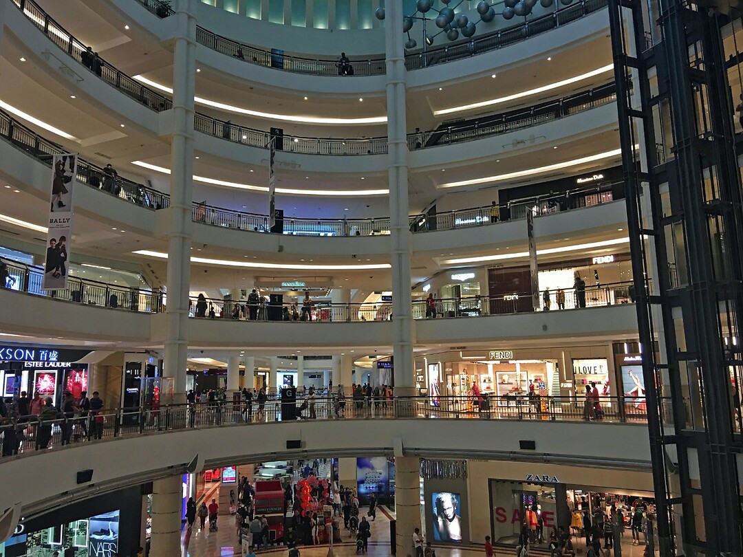 Maleisie En Java 2018 04 - Kuala Lumpur - Straat 16 Petronas Twin Towers