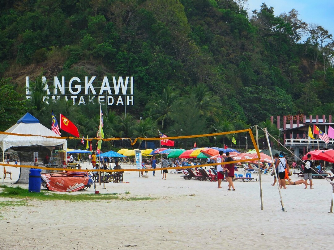 Maleisie En Java 2018 14 - Langkawi - Pantai Cenang Beach 02