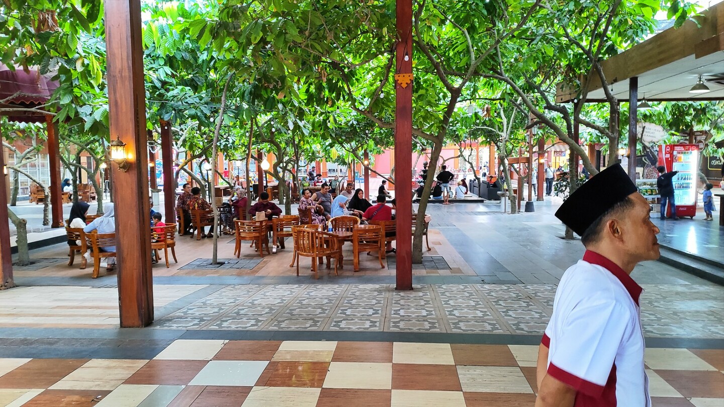 07 - Blitar - Kampung Coklat Fabriek Rondtoer 12