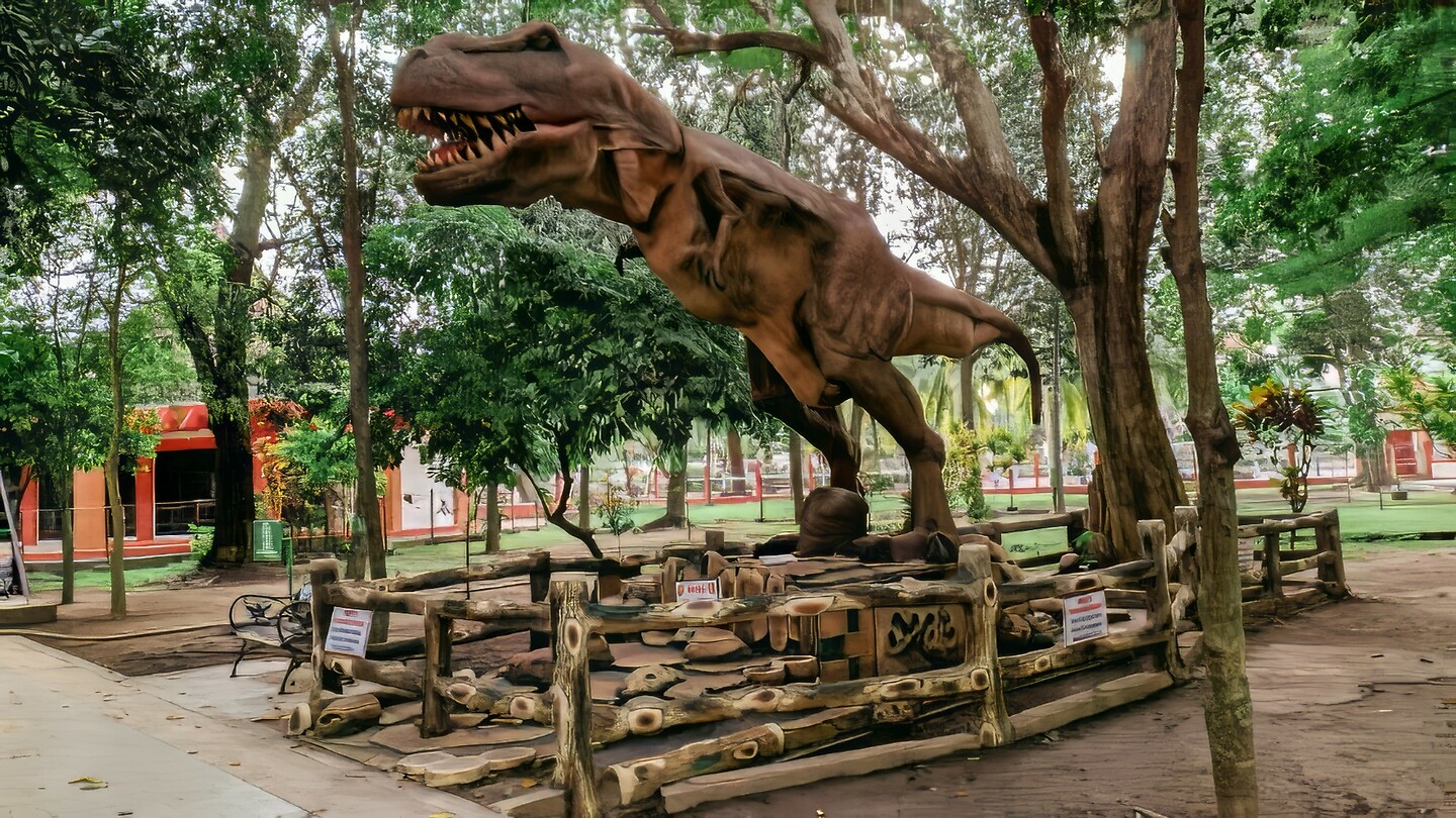 07 - Blitar - Kebon Rojo Park Kindspeelpark Kinder Speelpark 01a