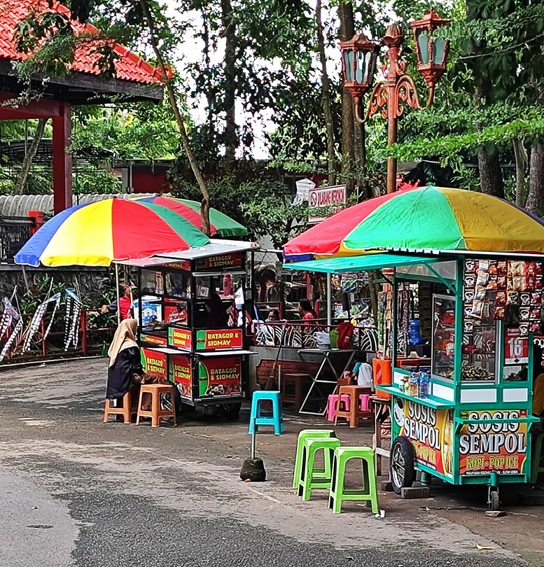 07 - Blitar - Kebon Rojo Park Kindspeelpark Kinder Speelpark 02