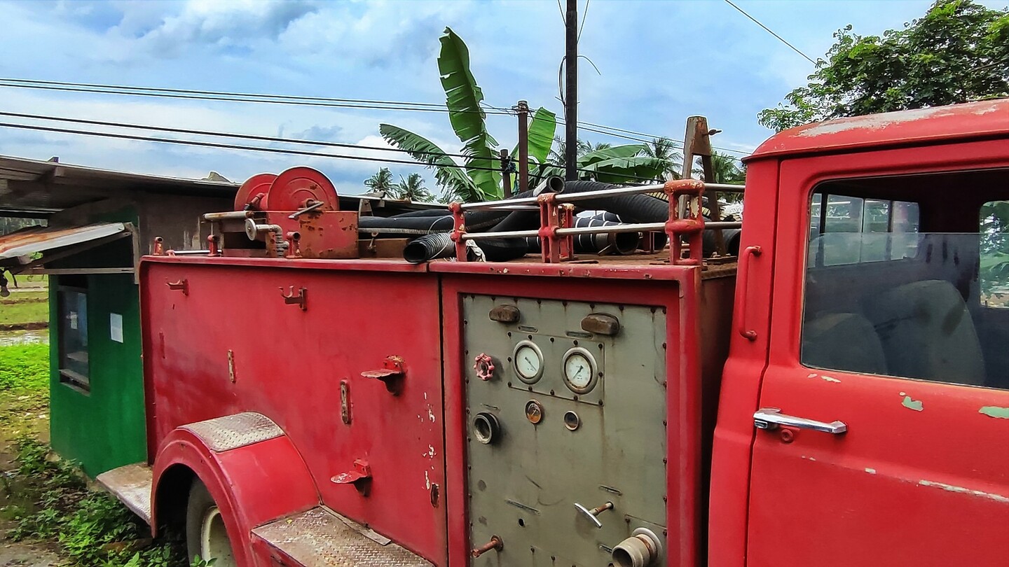 09 - Semarang - Old Trucks 12