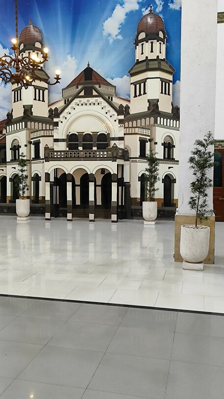 09 - Semarang - Station Tawang Bank Jateng 02