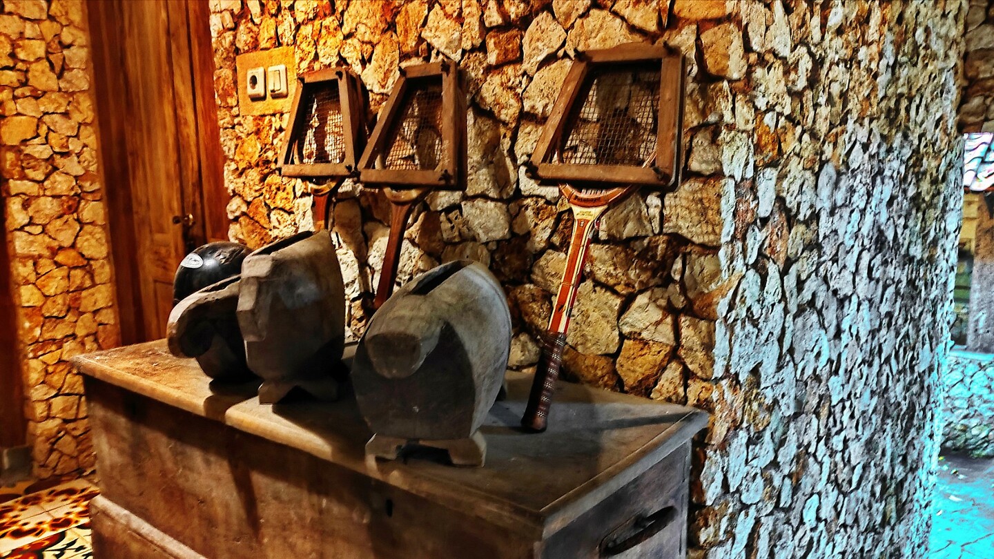 10 - Tour - Restaurant Waroeng Tedoeh Regen 8