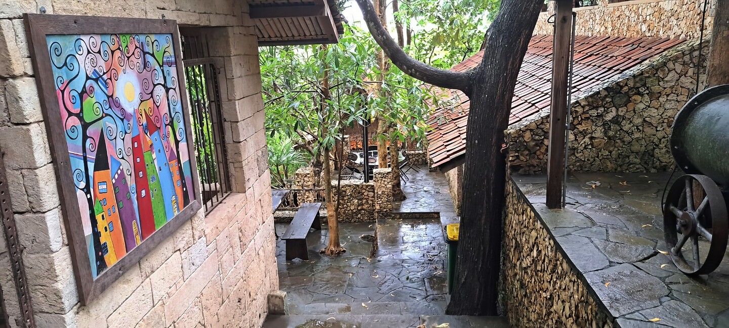 10 - Tour - Restaurant Waroeng Tedoeh Regen 9