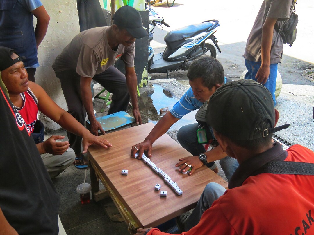 12 - Yogya - Malioborostreet Mannen Spel