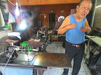 12 - Yogya - Shop Kleermaker 01